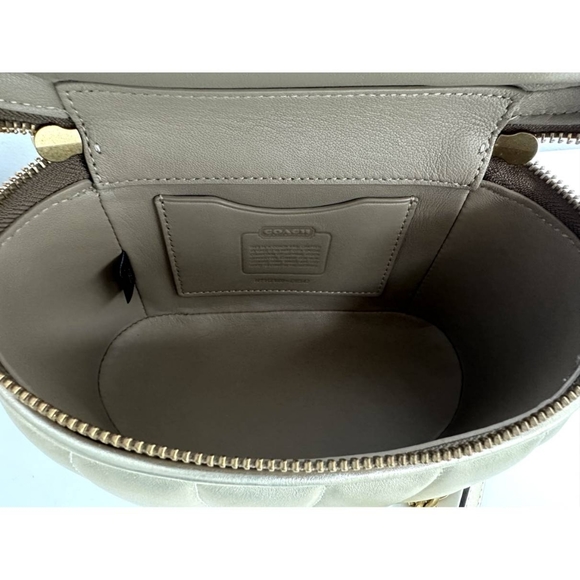 New Coach Metallic Trail Leather Crossbody Bag with Quilt - Picture 6 of 7